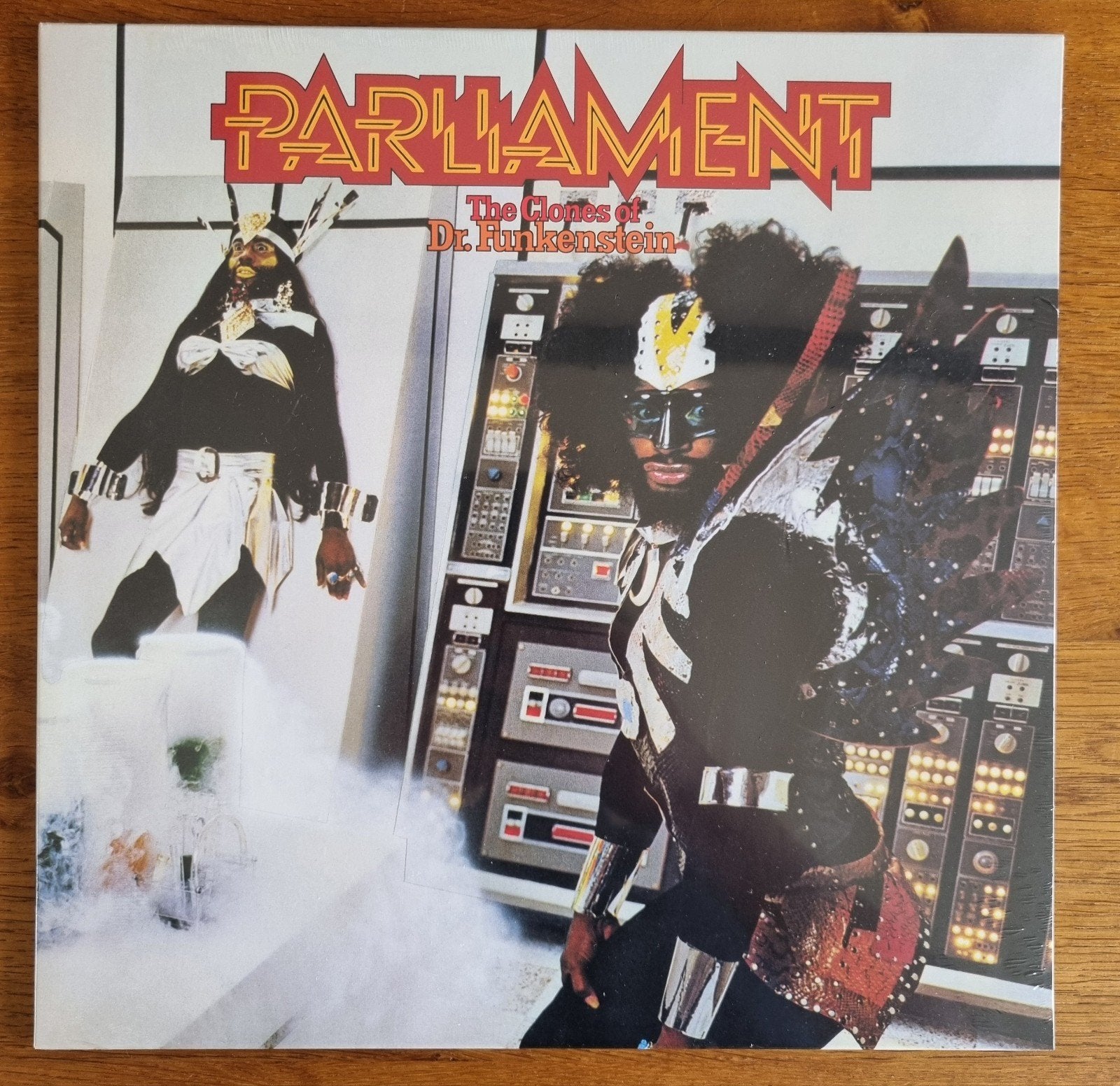 Parliament - The Clones of Dr. Funkenstein (LP - reissue), LP, Funk, Geseald, Ophalen of Verzenden