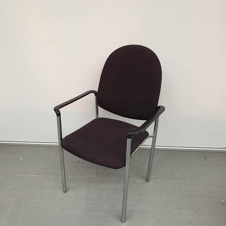 4x Casala vergaderstoelen kantoorstoelen met zwarte stof, Ophalen, Gebruikt, Zwart, Vier