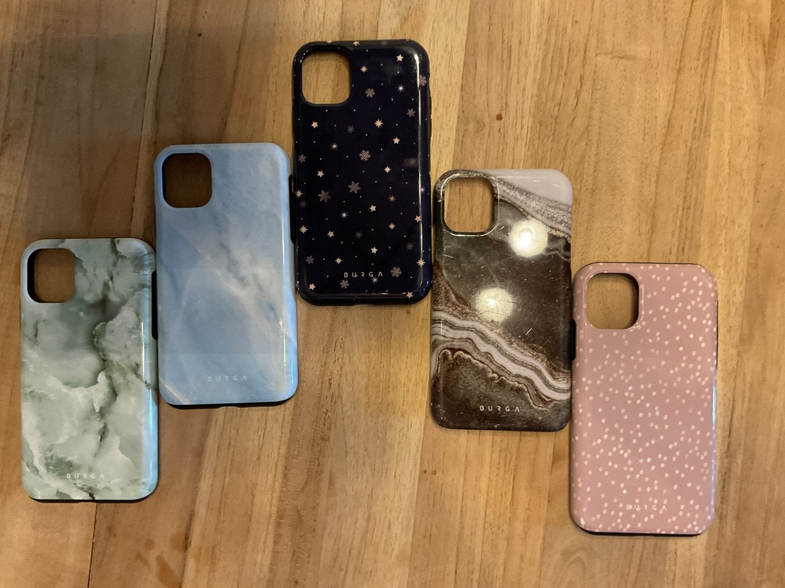 Burga hoesjes iphone 11, Telecommunicatie, Mobiele telefoons | Hoesjes en Frontjes | Apple iPhone, Zo goed als nieuw, iPhone 11