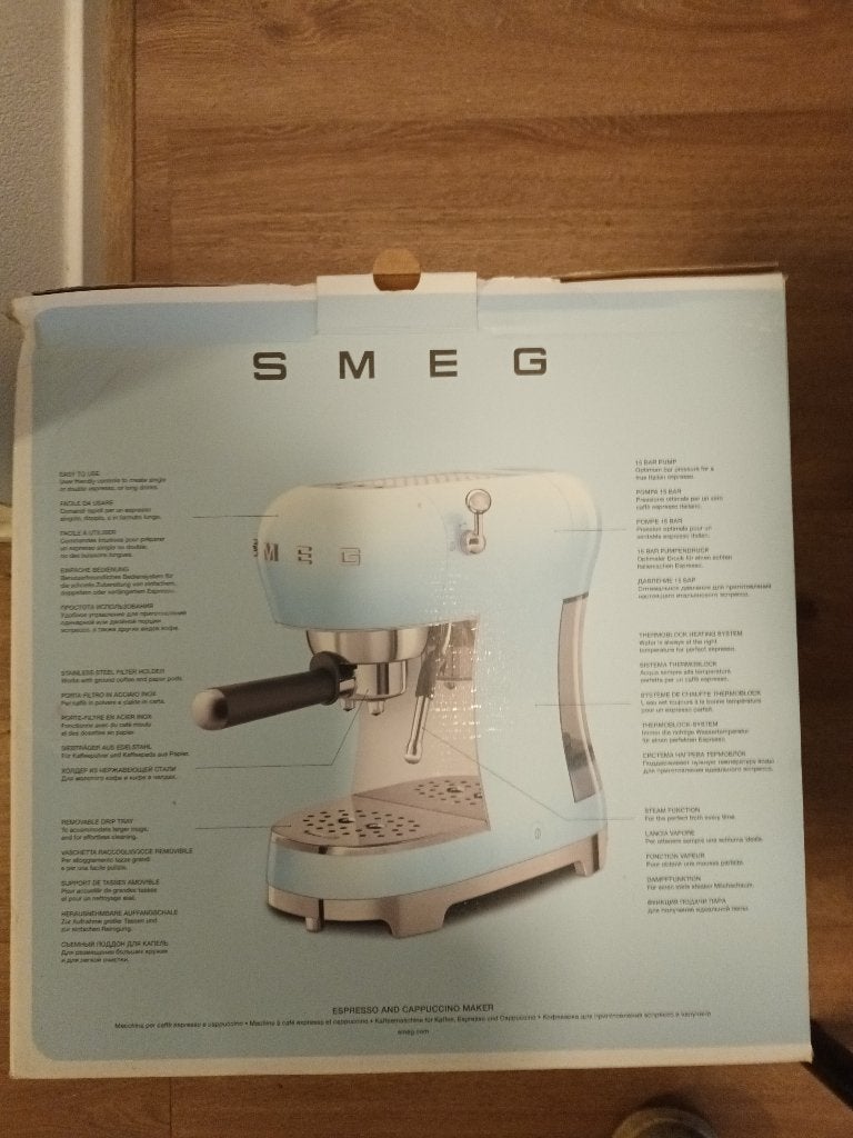 Made in Italy:  SMEG: Cappuccino & Espresso-maker, Ophalen, Espresso apparaat, Gemalen koffie, Zo goed als nieuw