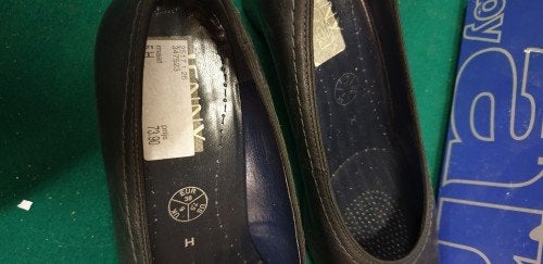 Damesschoenen, maat 5 of 38, pump en boeg hak, zo goed als n, Ophalen of Verzenden, 'T Olde Gre-j, Info@toldegrej.nl, Endepoelstraat 20f Didam