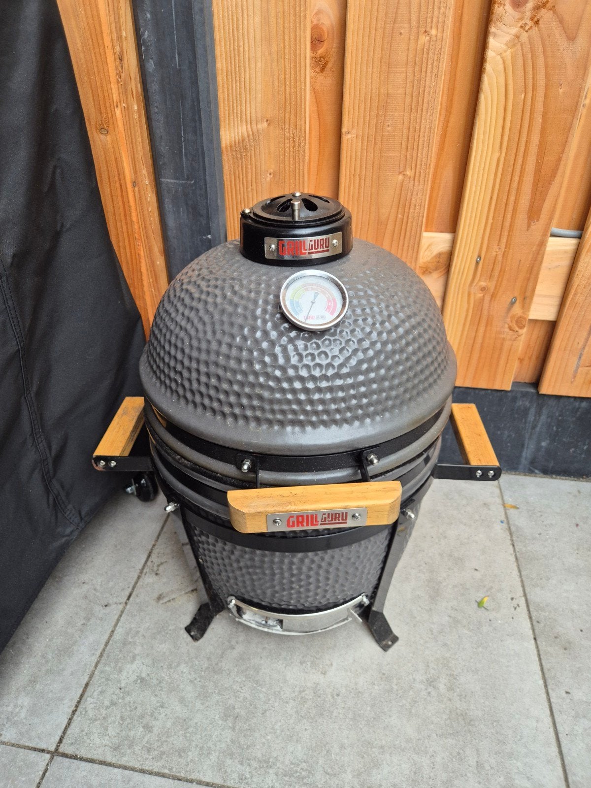 Grill Guru Compact met platesetter en regenhoes, Tuin en Terras, Ophalen, Gebruikt, Grill Guru