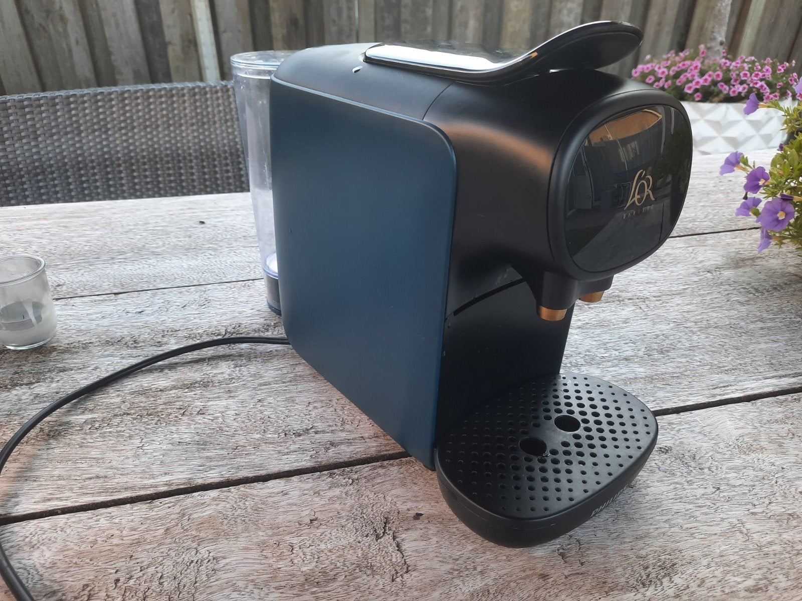 L'OR Barista Sublime Midnight Blue koffiecupmachine, Ophalen, Espresso apparaat, Zo goed als nieuw, 2 tot 4 kopjes