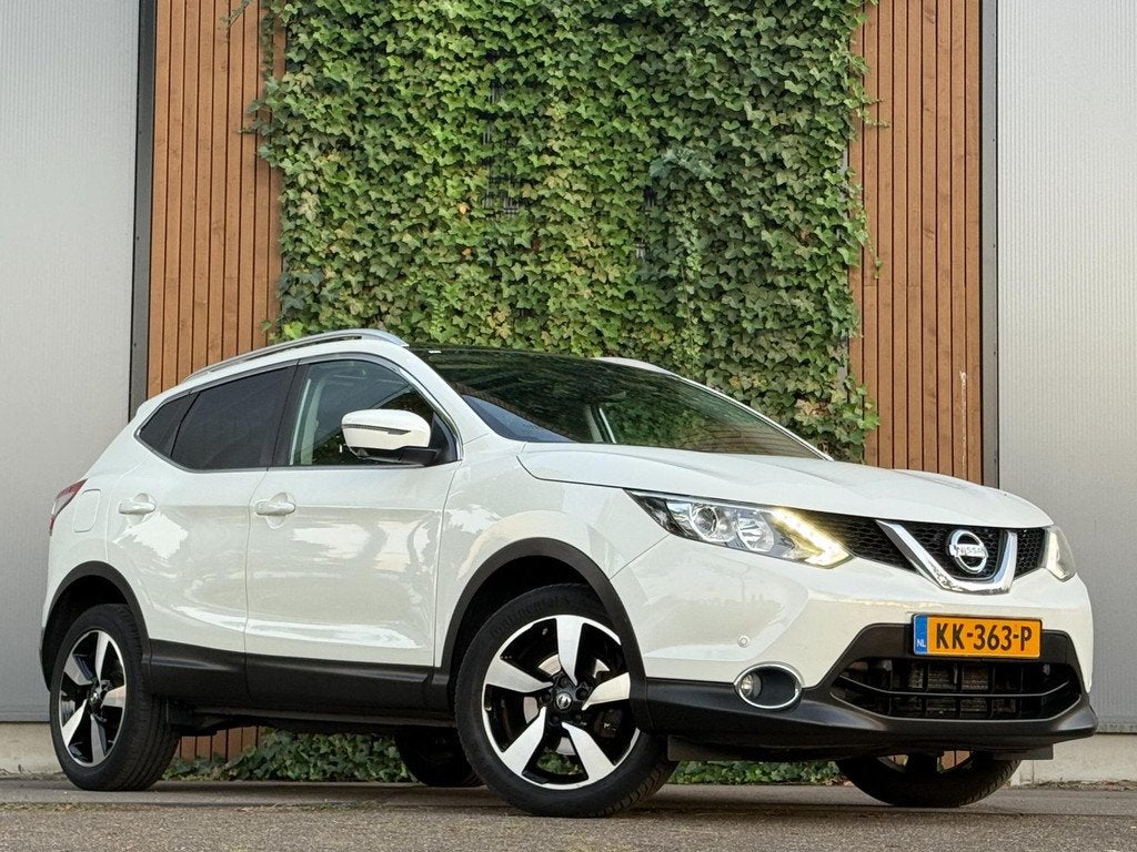 Nissan Qashqai 1.2 N-Connecta |PANO|360|CAMERA\AUTOMAAT, Stof, Gebruikt, 4 cilinders, 116 pk