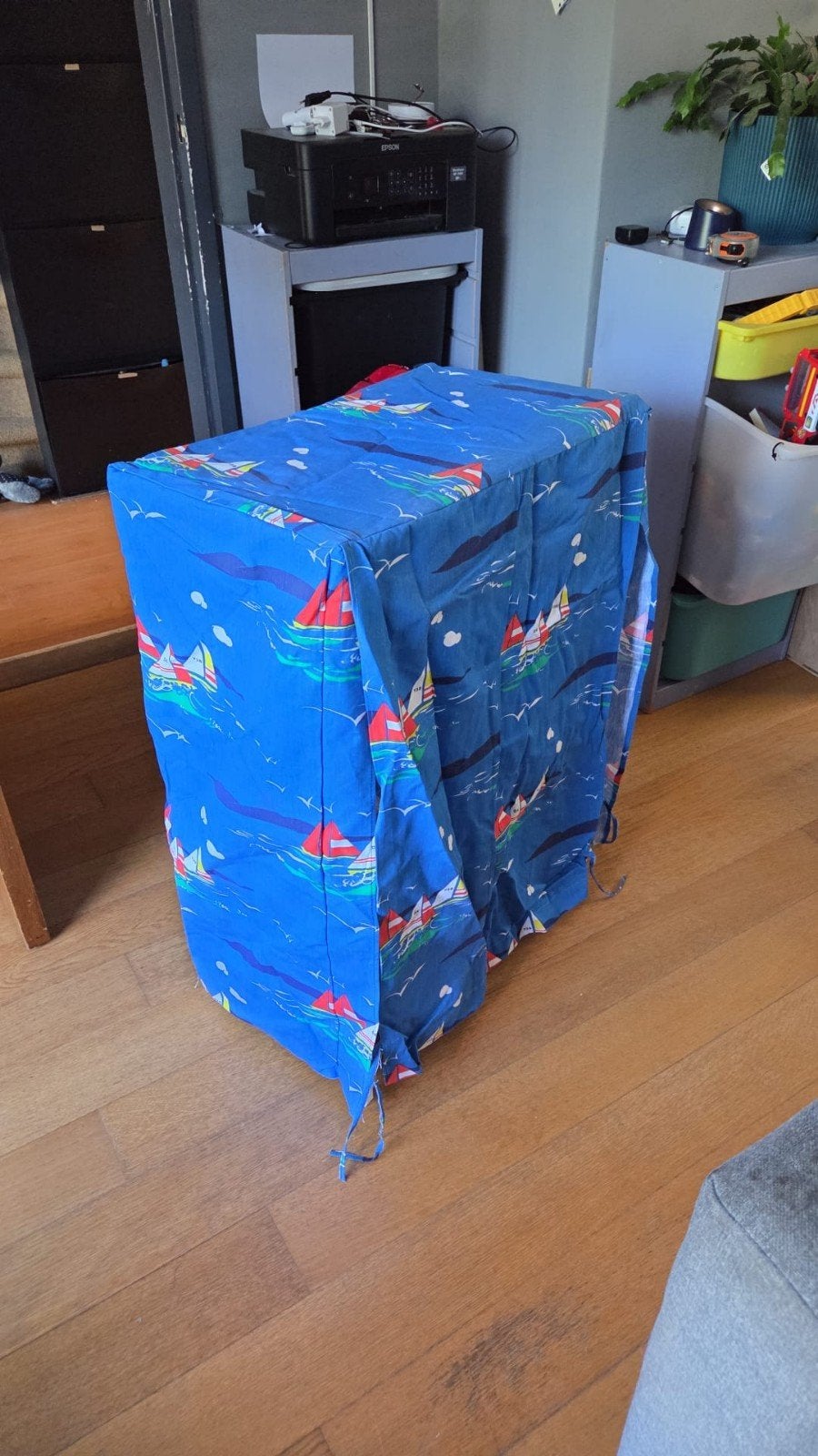 Handig campingkastje - 85x60x35 cm, Ophalen, Gebruikt