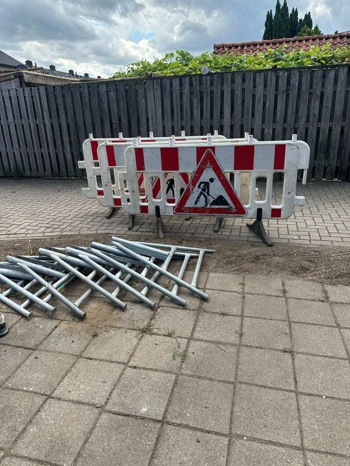 Afzetmateriaal: Bouwhekken, verkeersborden en meer, Ophalen, Gebruikt, Overige typen, Minder dan 2 meter