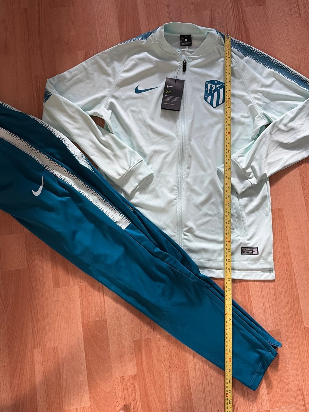 Nieuw Dry Fit Voetbalpak Maat M, Maat M, Verzenden, Nieuw, Trainingspak