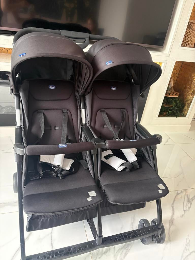 Chicco Duowagen - Ideaal voor twee kinderen, Kinderen en Baby's, Kinderwagens en Combinaties, Gebruikt, Duowagen, Ophalen, Kinderwagen