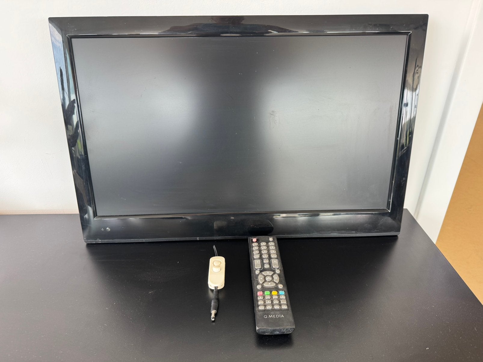 Kleuren TV 12 volt, Ophalen, Zo goed als nieuw, 50 Hz, Overige merken