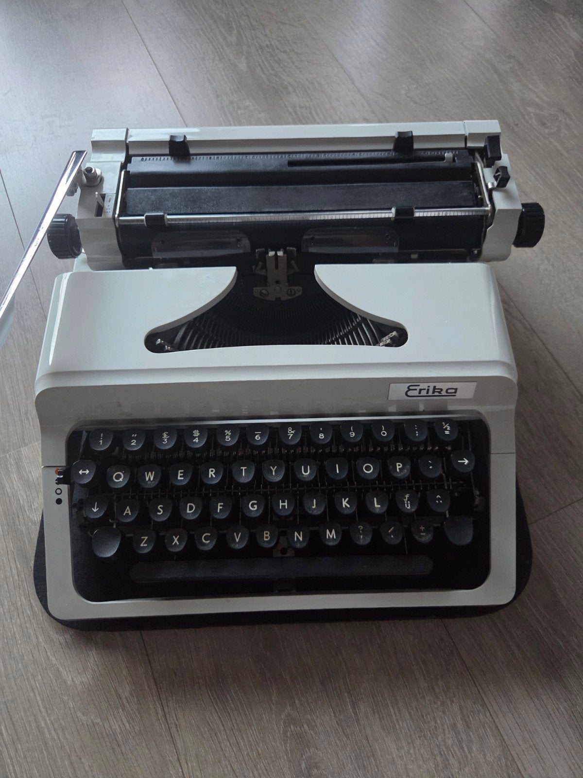 Vintage typemachine Erika, Diversen, Ophalen of Verzenden, Gebruikt