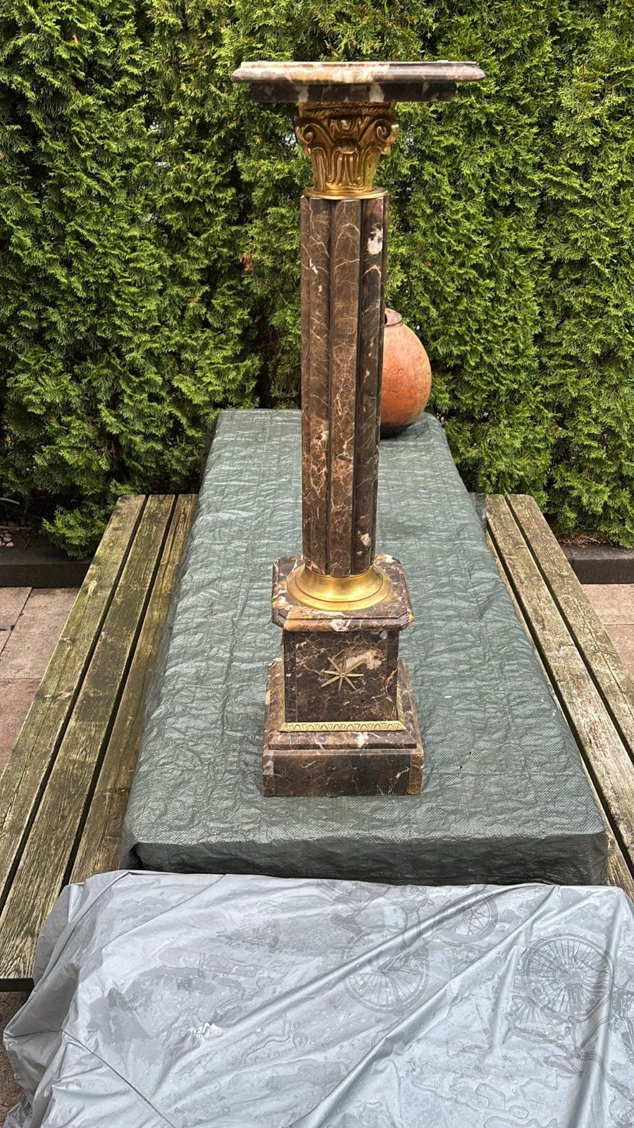 Antieke Marmeren Sokkel met Bronzen Details, Ophalen of Verzenden