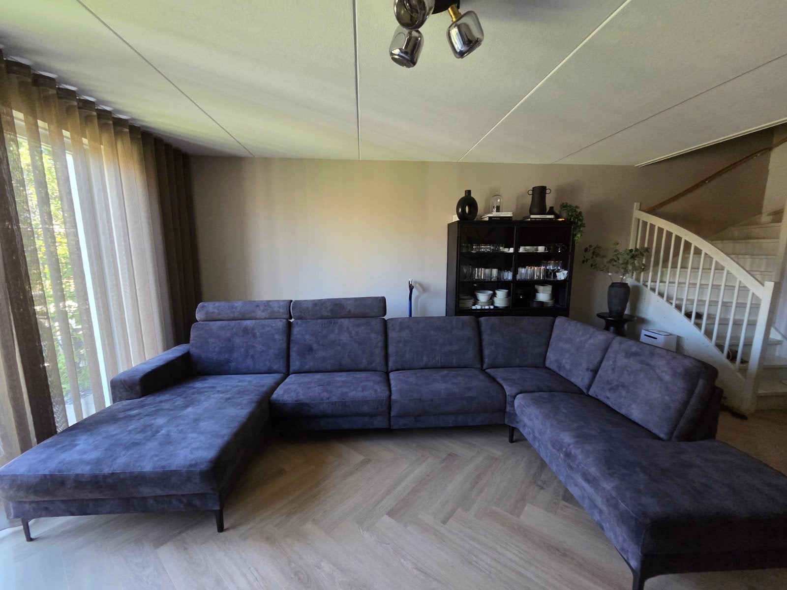 Adore stoffen hoekbank met elektrische relaxfunctie (NIEUW!), Ophalen, Hoekbank, Vierpersoons of meer, 300 cm of meer