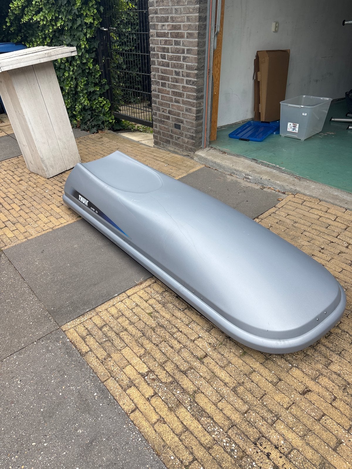 Thule Alpine 700 Dakkoffer - Ruime en Aerodynamische Bagageb, Ophalen, Gebruikt