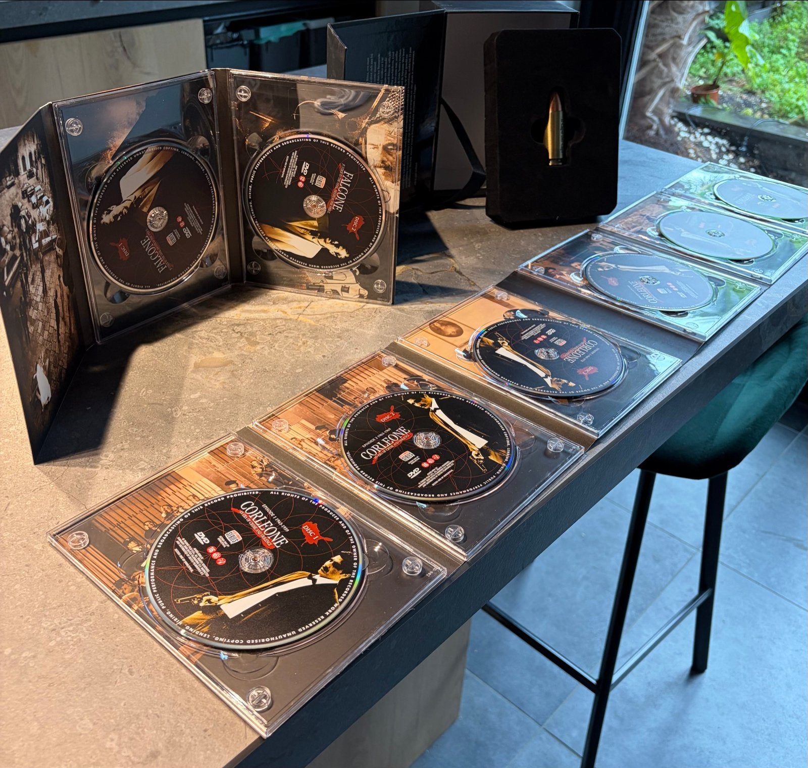 Corleone - Het Misdaad-Epos (Limited 8 DVD Collection), Maffia en Misdaad, Vanaf 16 jaar, Speciale editie, Nederlands