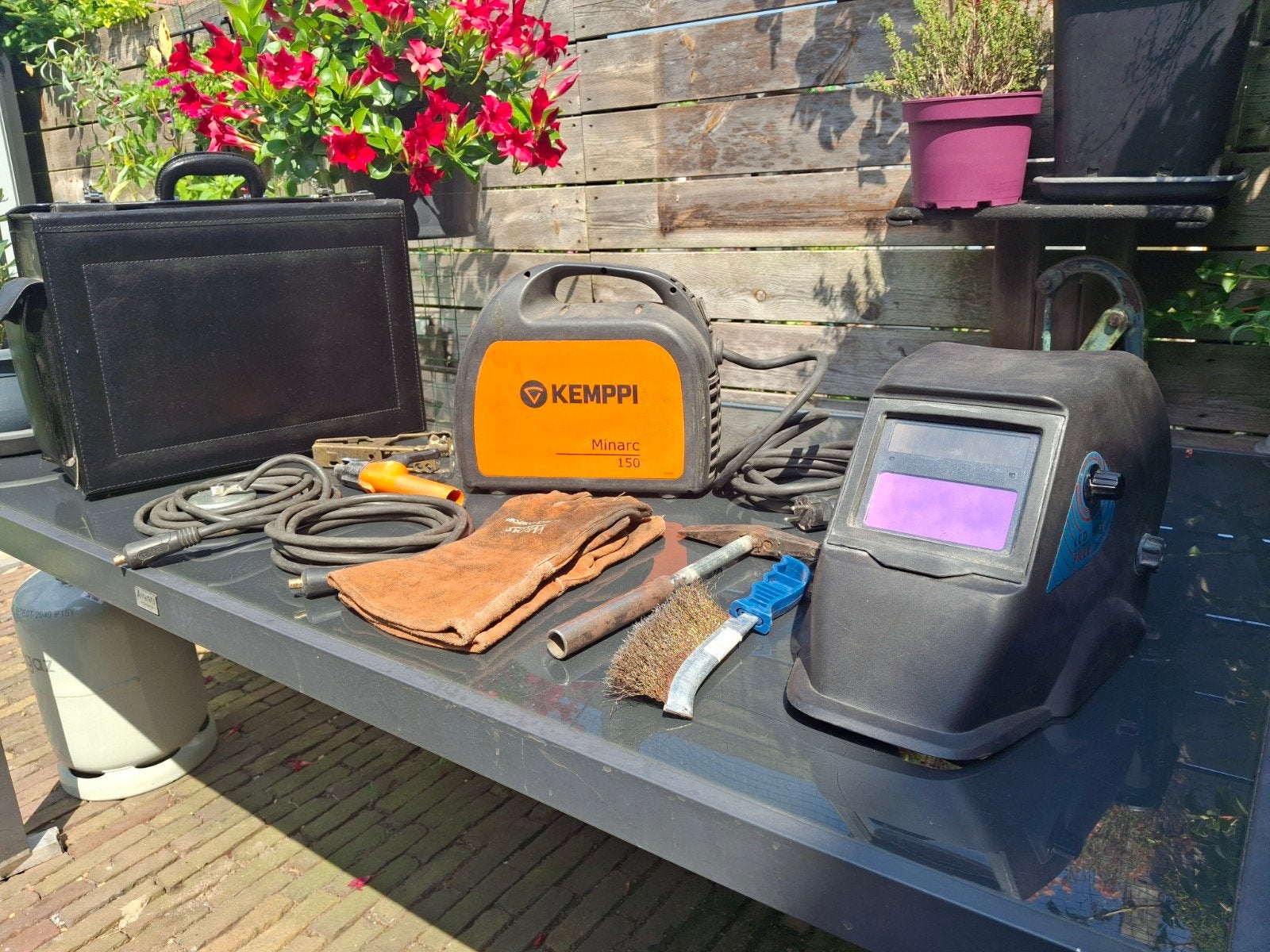 Kemppi Minarc 150 lasapparaat compleet met toebehoren, Ophalen, Gebruikt, 150 tot 250 ampère, Inverter