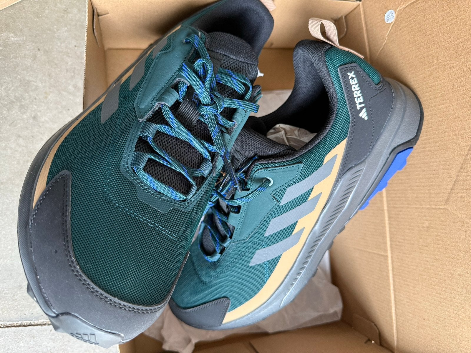 Adidas Terrex Anylander - Nieuw - Maat 49 1/3, Ophalen of Verzenden, Nieuw, Overige kleuren, Sneakers of Gympen