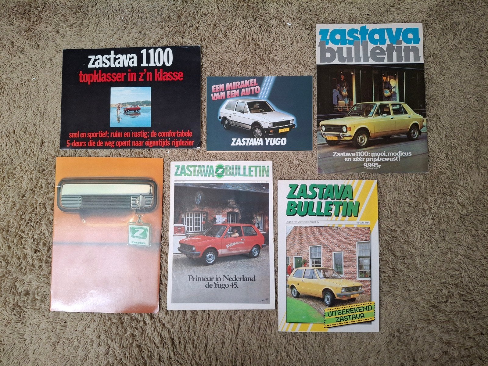 lot autofolders Zastava, Verzenden, Zo goed als nieuw, Algemeen