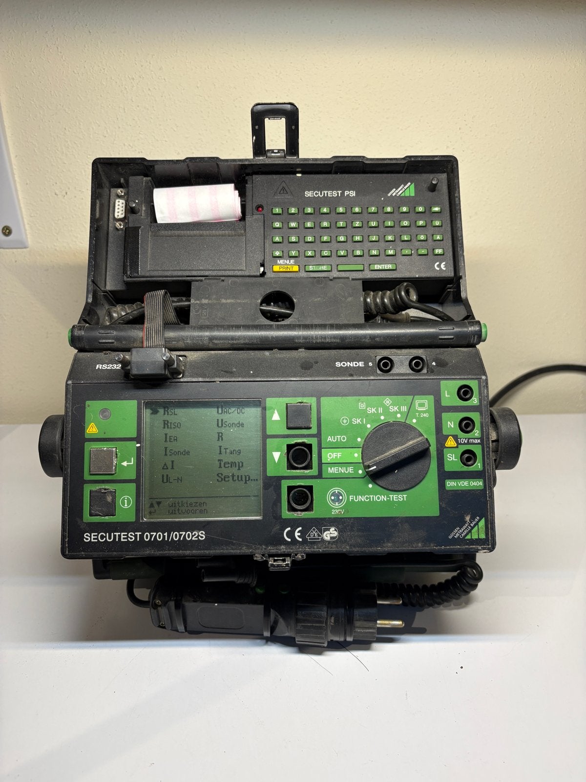 Gossen Metrawatt Secutest 0701/0702S Elektrische Tester, Ophalen of Verzenden, Gebruikt, Elektriciteit