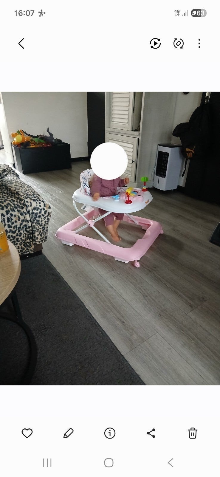 Roze loopstoel voor baby's, Ophalen, Gebruikt