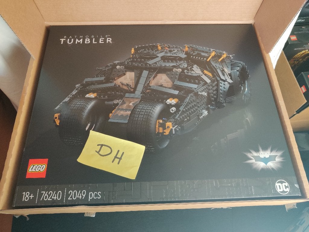LEGO 76240 DC Batman Batmobile Thumbler (NIEUW / SEALED), Ophalen, Overige thema's, Lego, Nieuw