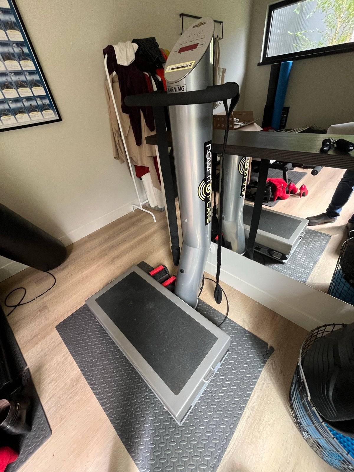 Power Plate Trillplaat - Model A, Sport en Fitness, Ophalen, Gebruikt, Trilplaat, Armen