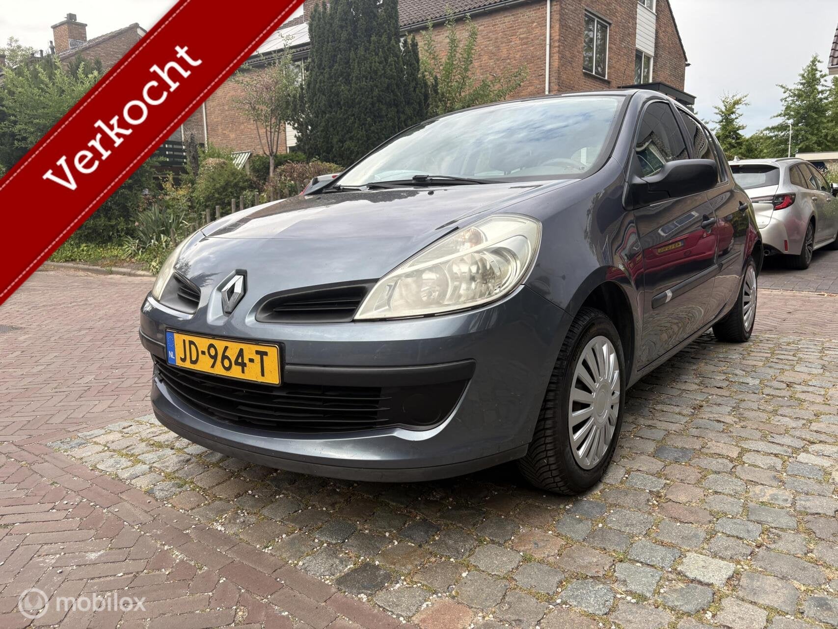 Renault Clio 1.2-16V Expression AC/ELEK RAMEN/APK/Rijdt Goed, Voorwielaandrijving, Gebruikt, Zwart, 4 cilinders