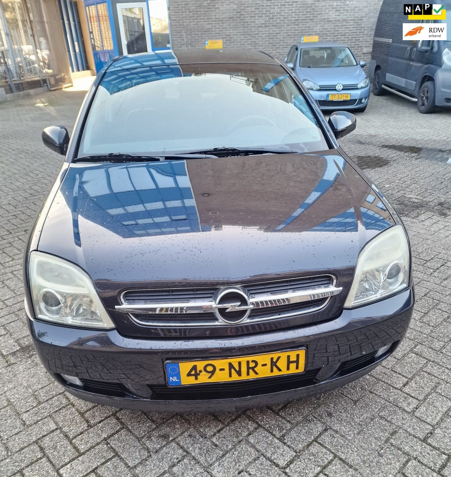 Opel Vectra 1.8-16V Comfort Navigator, Voorwielaandrijving, Stof, Gebruikt, 4 cilinders