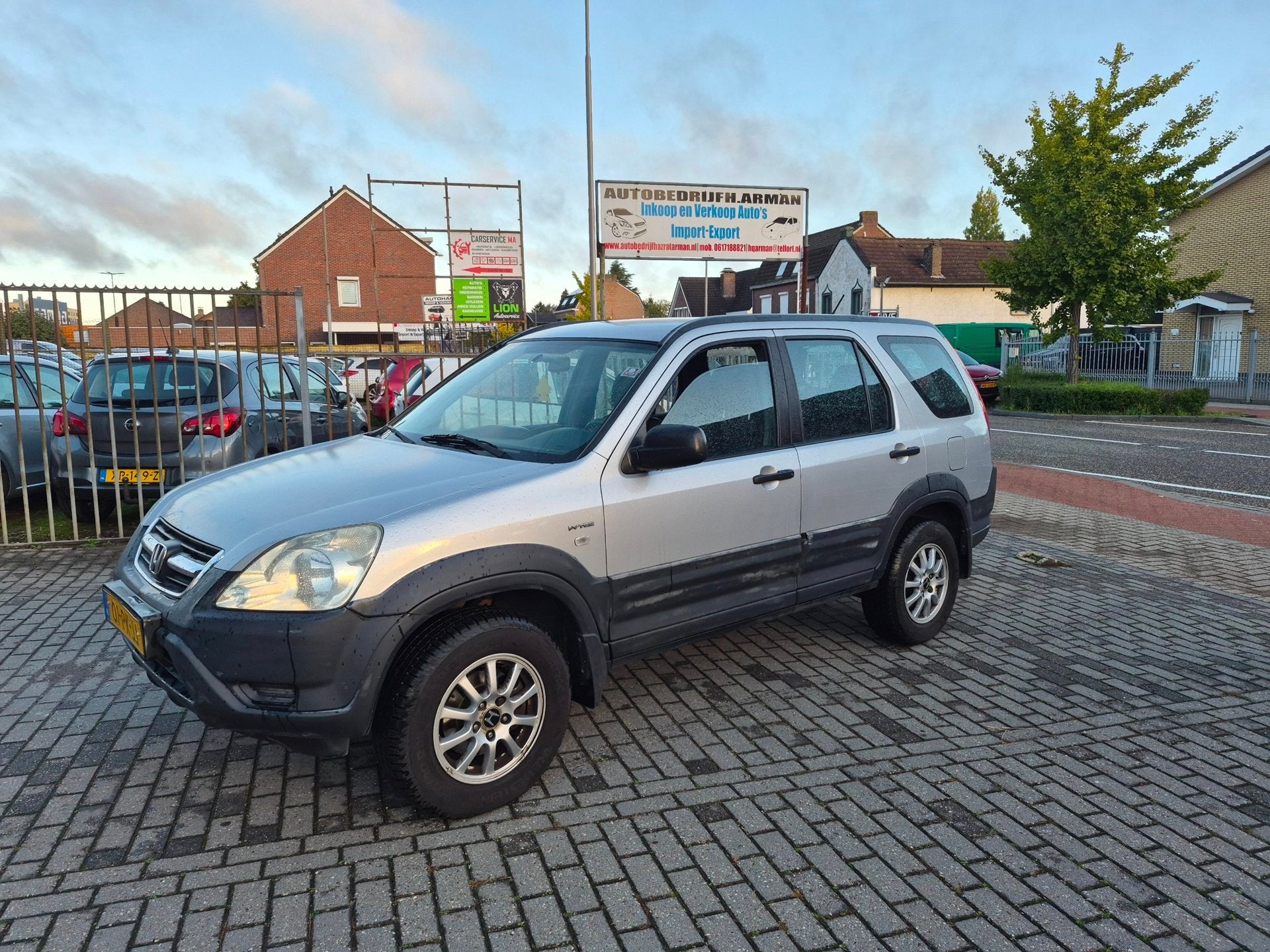 Honda CR-V 2.0i S, 1998 cc, 4 cilinders, 150 pk, Verwarmde buitenspiegels