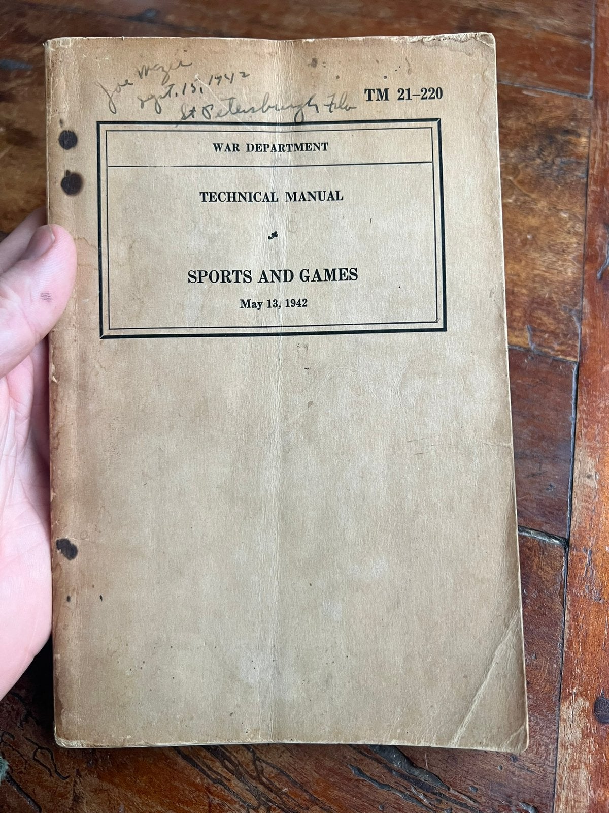 WO2 Amerikaans voorschrift Sports Games Honkbal basebal 1943, Verzamelen, Amerika, Verzenden, Boek of Tijdschrift