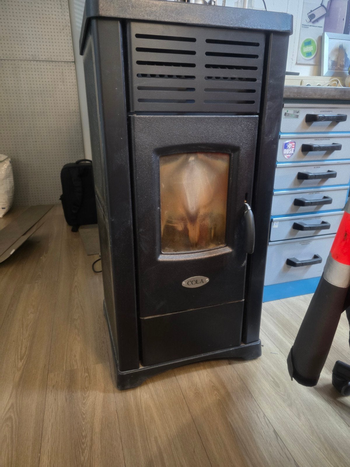 COLA Pelletkachel - Gebruikt, 2 seizoenen gebruikt, Ophalen of Verzenden