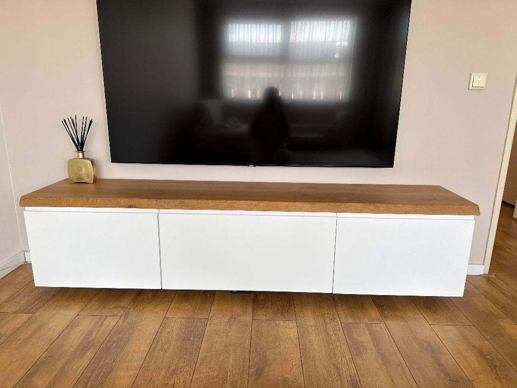 Tv meubel met Eikenhouten plank, Ophalen, Gebruikt, 150 tot 200 cm, Eikenhout