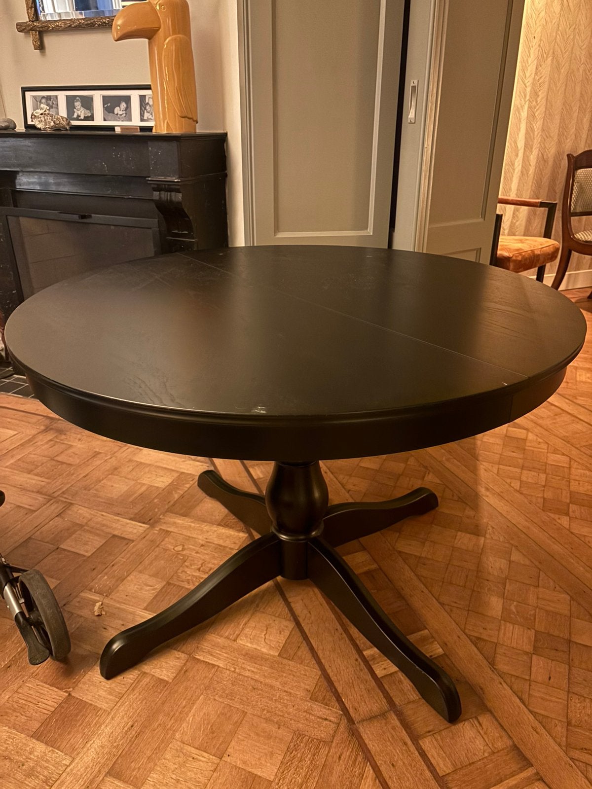 Eettafel rond en uitschuifbaar, Ophalen, Zo goed als nieuw, Rond, 100 tot 150 cm