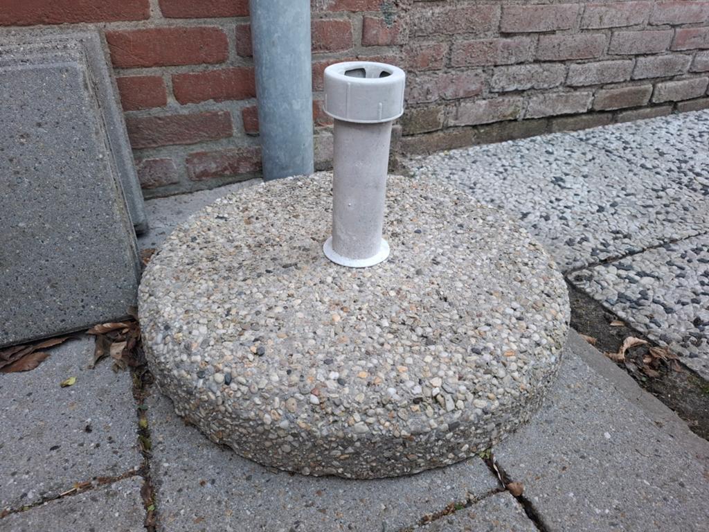 Paradolvoet, Ophalen, Gebruikt, Minder dan 1 meter, Parasolvoet