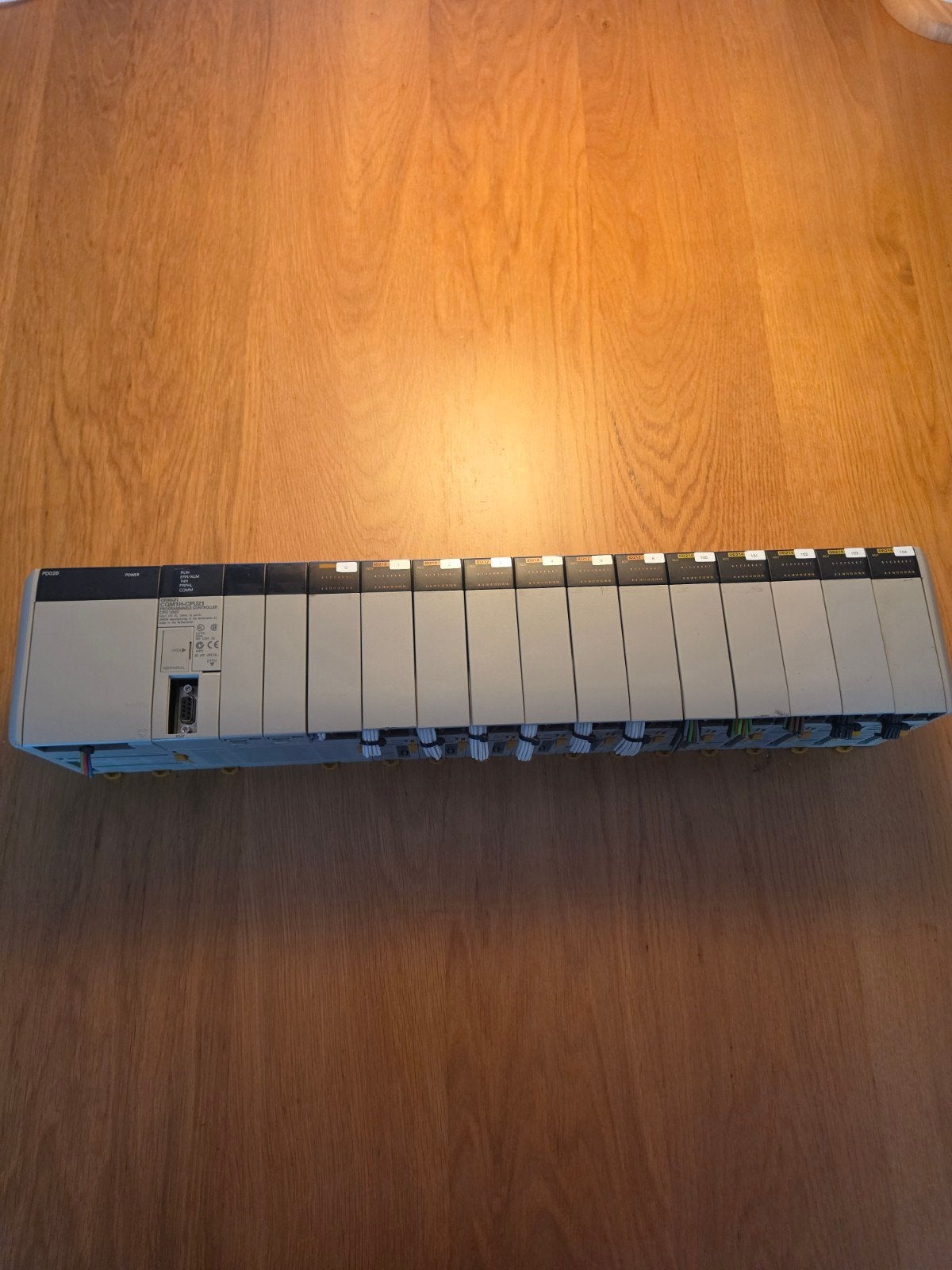 Omron Sysmac CQM1H-CPU21 PLC  - 6X ID212 & 5x OD214, Hobby en Vrije tijd, Ophalen of Verzenden