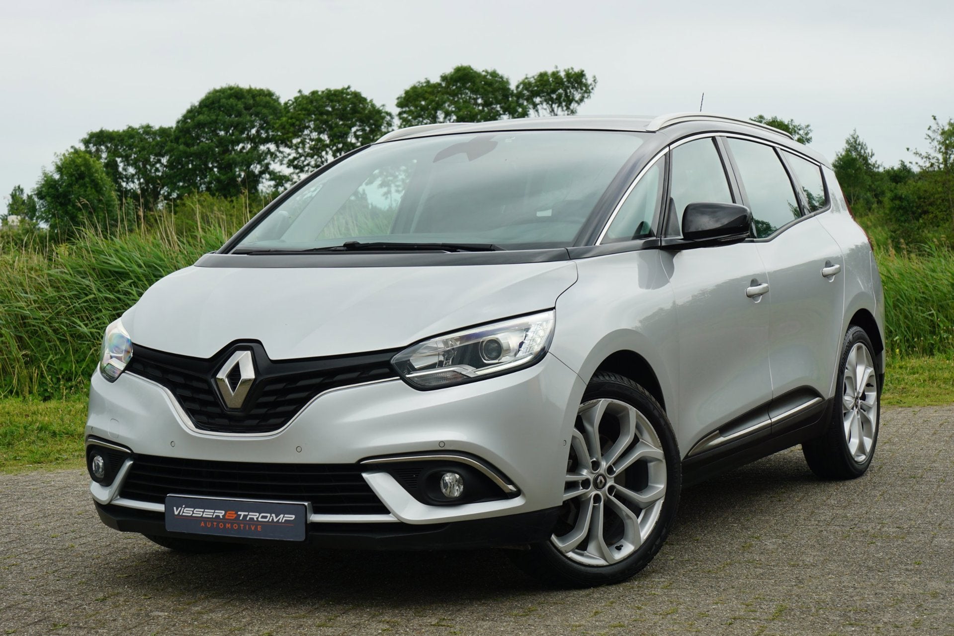 Renault Grand Scénic 1.2 TCe Intens 7p. | Gris Platine | R-, Auto's, Voorwielaandrijving, Dealer onderhouden, Gebruikt, 4 cilinders