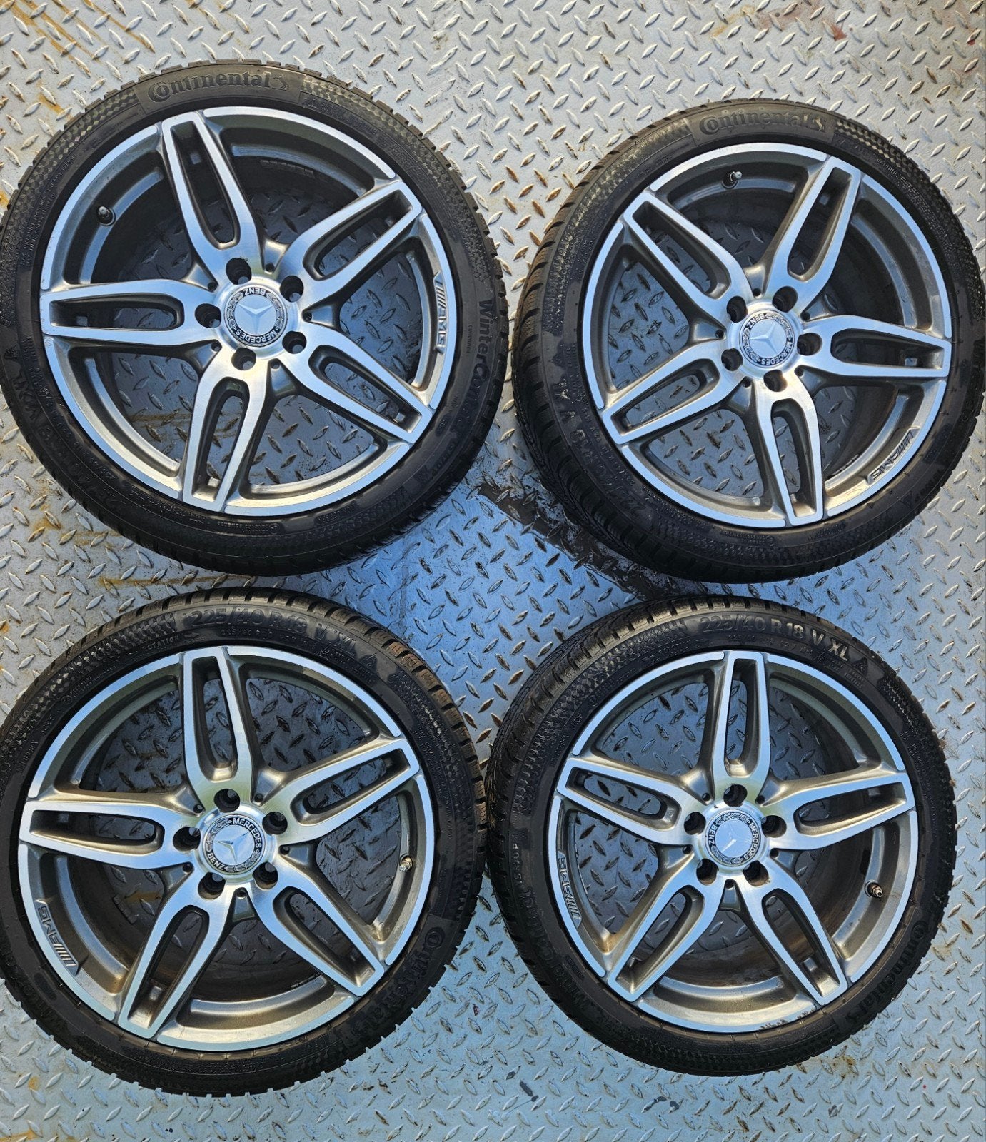 Originele Mercedes AMG velgen + Continental winterbanden, Auto-onderdelen, Banden en Velgen, Ophalen, 18 inch, Banden en Velgen