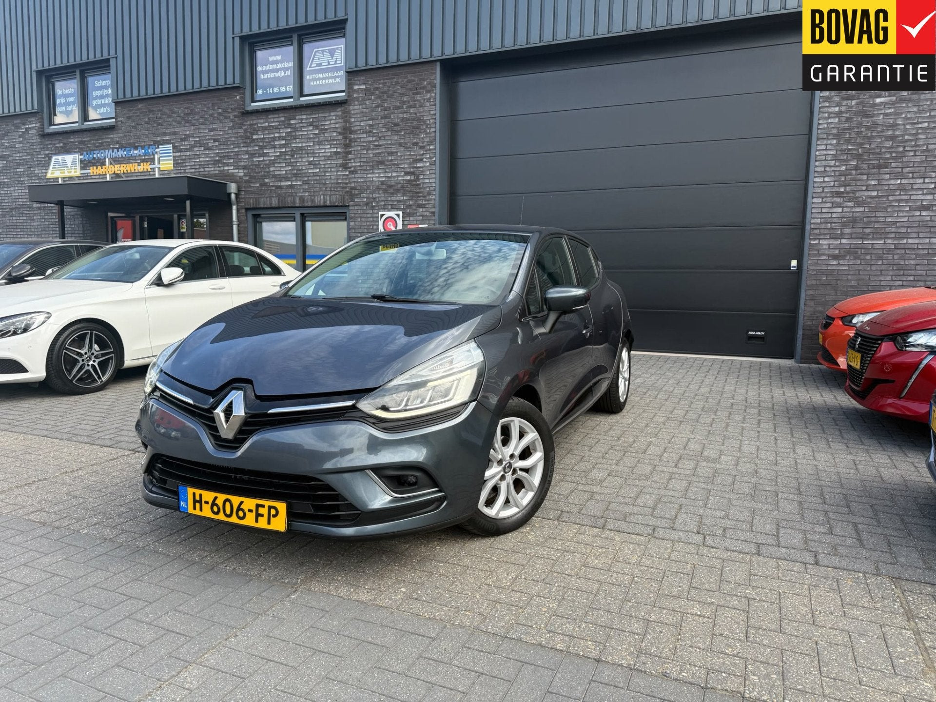 Renault Clio 1.2 TCe Intens | 2E EIGENAAR | AUTOMAAT | 3/6 O, Auto's, Renault, Gebruikt, 4 cilinders, Leder en Stof, 49 €/maand