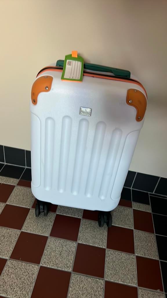 Handbagage koffer postcodeloterij, Sieraden, Tassen en Uiterlijk, Ophalen, 50 tot 60 cm, Hard kunststof, Zo goed als nieuw