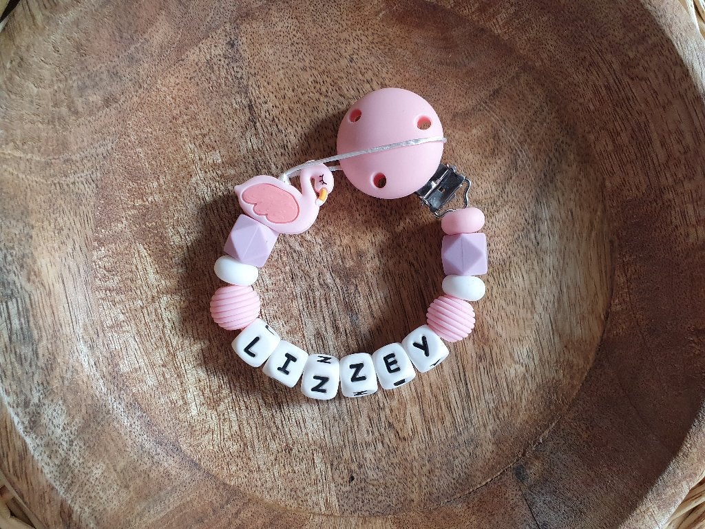 speenkoord flamingo met of zonder naam €10,95, Ophalen of Verzenden, Nieuw, Kraamcadeau