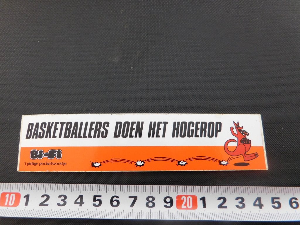 sticker Basketballers doen het hogerop  BI-FI 't pocketworst, Ophalen, Zo goed als nieuw