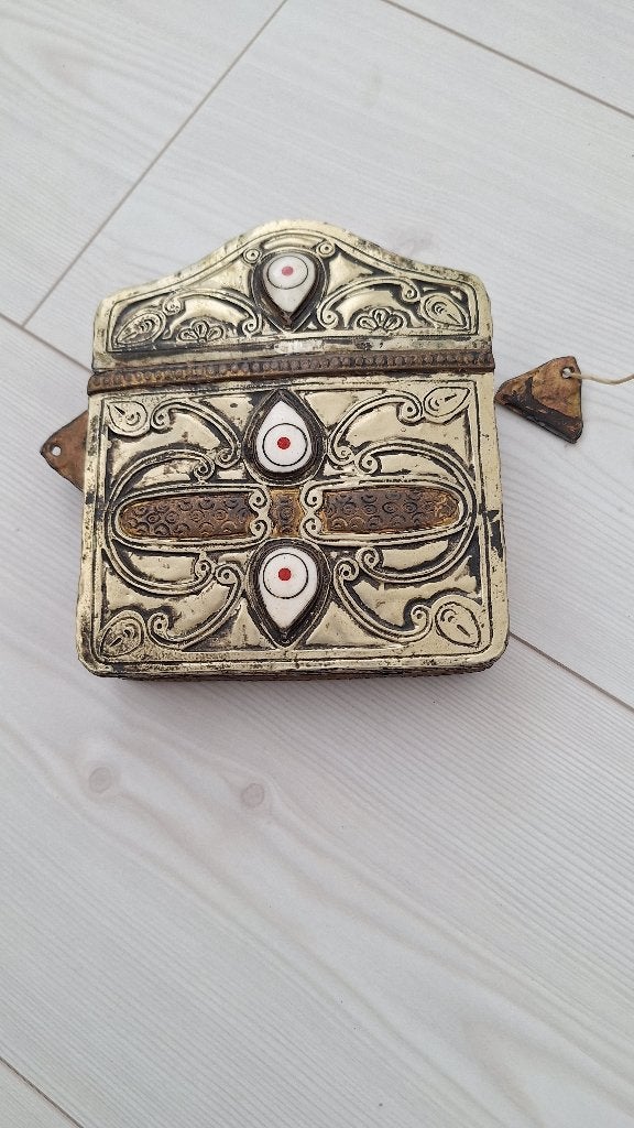 koran houder, 16,5 hg x 14 cm breed en 2,5 diep., Ophalen