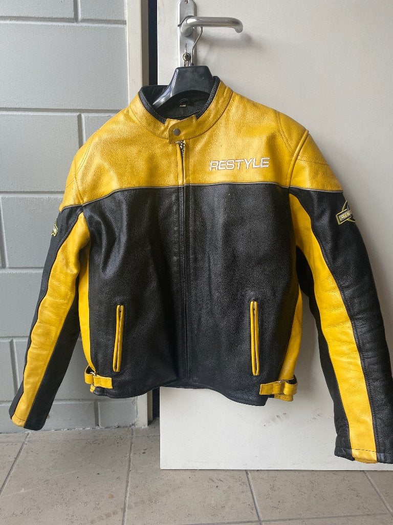 Restyle motorjas maat L, Motoren, Kleding | Motorkleding, Ophalen, Heren, Jas | leer, Restyle