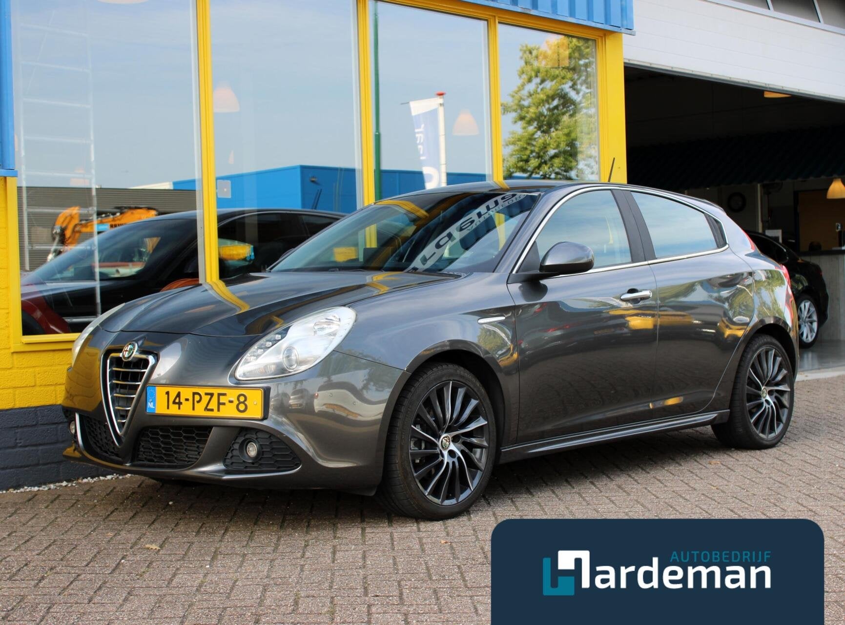 Alfa Romeo Giulietta 1.4 T Distinctive 170PK Clima, Auto's, Voorwielaandrijving, Euro 5, Stof, Gebruikt