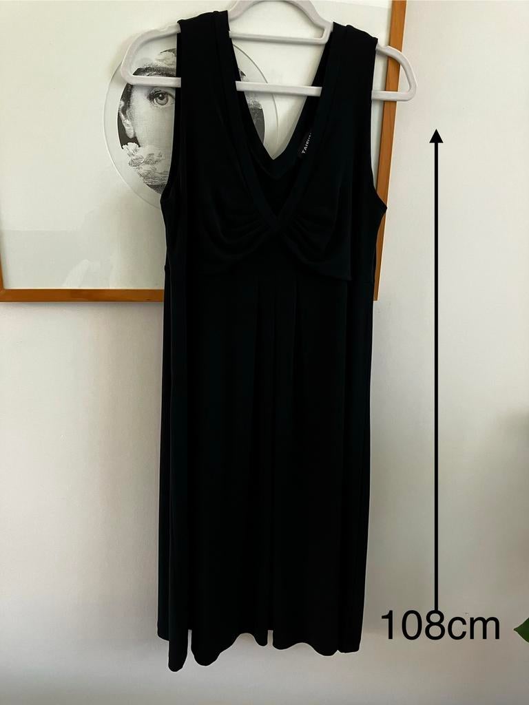 Taifun jurk, mt42 empire lijn, uitlopende rok, Kleding | Dames, Jurken, Zwart, Maat 42/44 (L), Ophalen of Verzenden, Knielengte