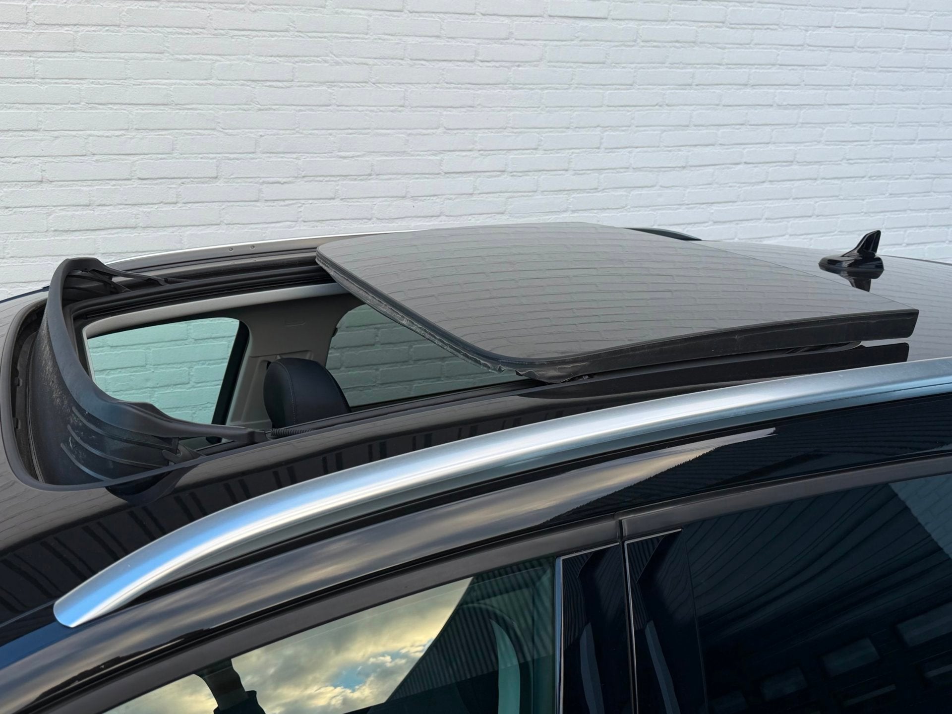 Audi Q3 45 TFSIe S-Line PANO l TREKHAAK l 360 l ACC l SONOS!, Auto's, Stof, Gebruikt, Zwart, Zwart