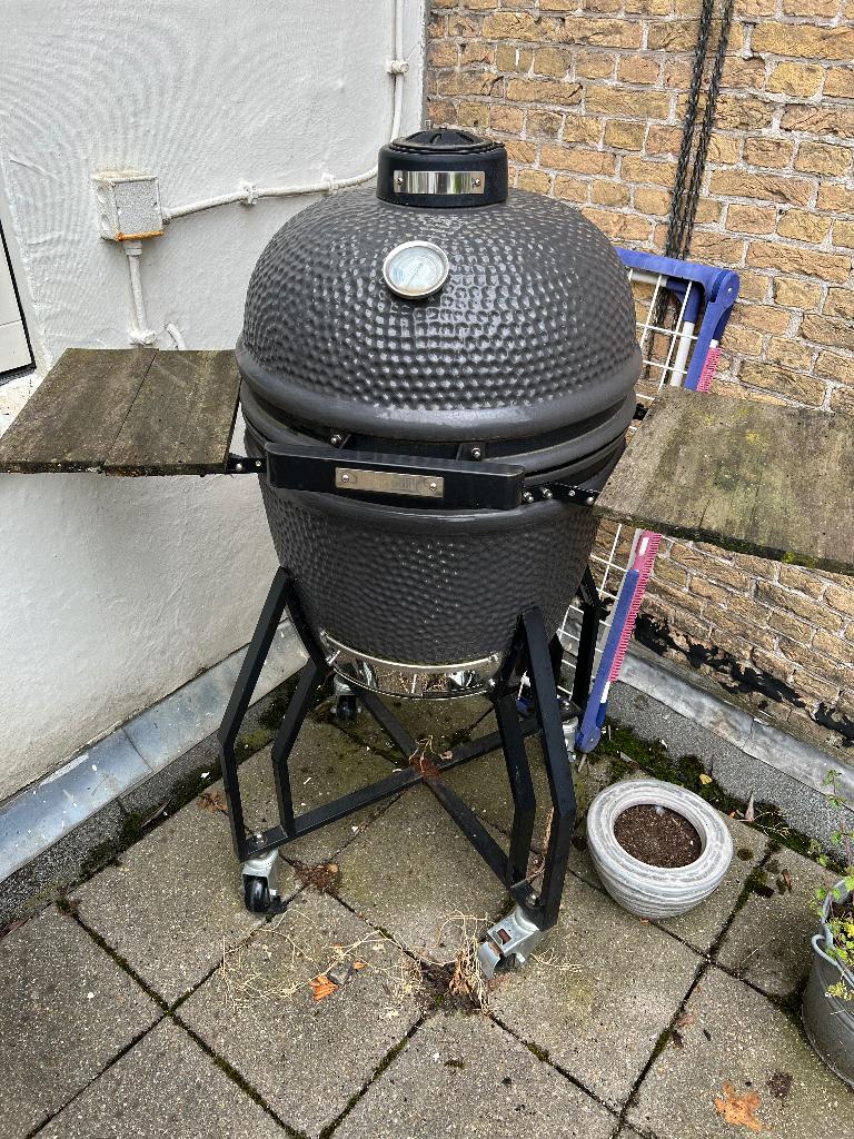 Barbecue Grill Guru L, Tuin en Terras, Houtskoolbarbecues, Ophalen, Gebruikt, Overige