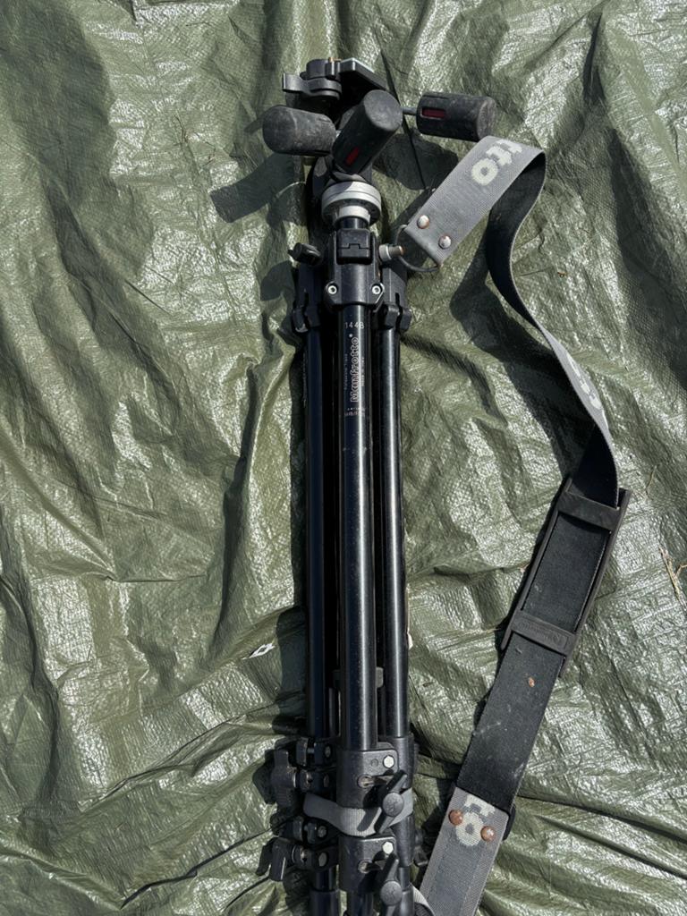 Manfrotto 144B Statief - Professionele Driepoot, Audio, Tv en Foto, Fotografie | Statieven en Balhoofden, Ophalen, Gebruikt, 150 tot 175 cm