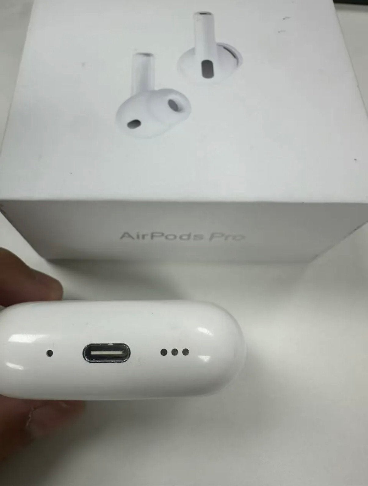 Apple AirPods Pro (2e generatie) - Zo goed als nieuw, In-ear, Bluetooth, Ophalen of Verzenden, Zo goed als nieuw