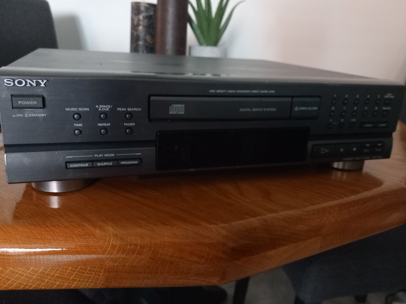 Sony CDP-M43 Compact Disc Player - Gebruikt, Ophalen of Verzenden, Gebruikt, Sony