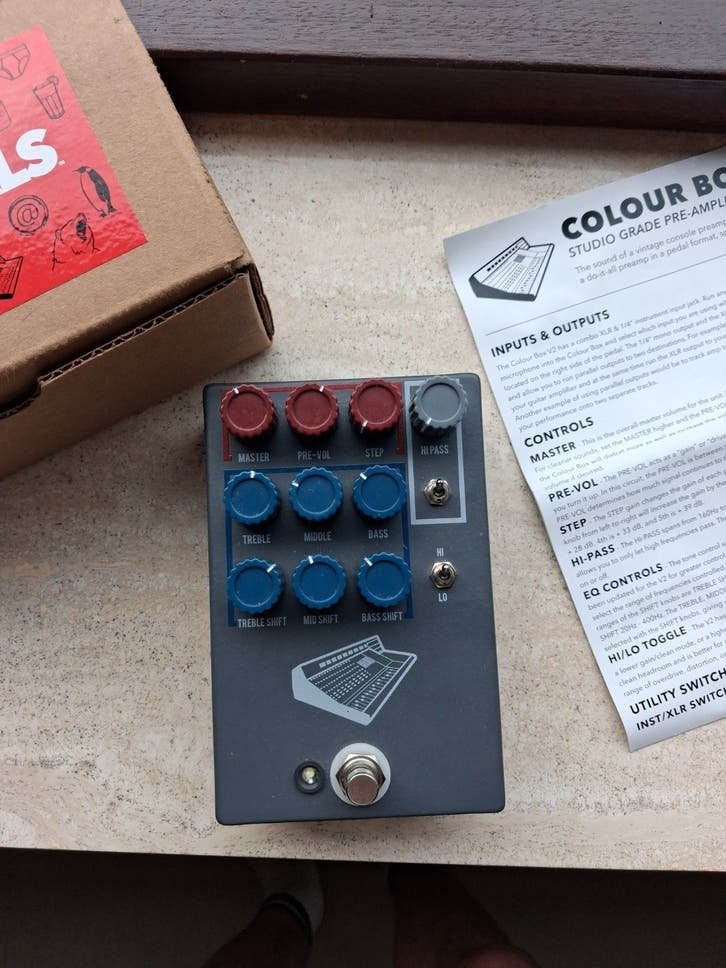 JHS Colour Box V2, Muziek en Instrumenten, Effecten, Ophalen of Verzenden, Zo goed als nieuw, Equalizer